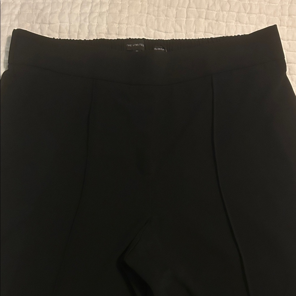 The Limited Classic Black Flared Capri